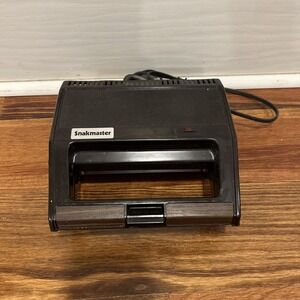 Vintage Clark Snakmaster CN613 Sandwich Grilled Cheese Maker Snackmaster- Works